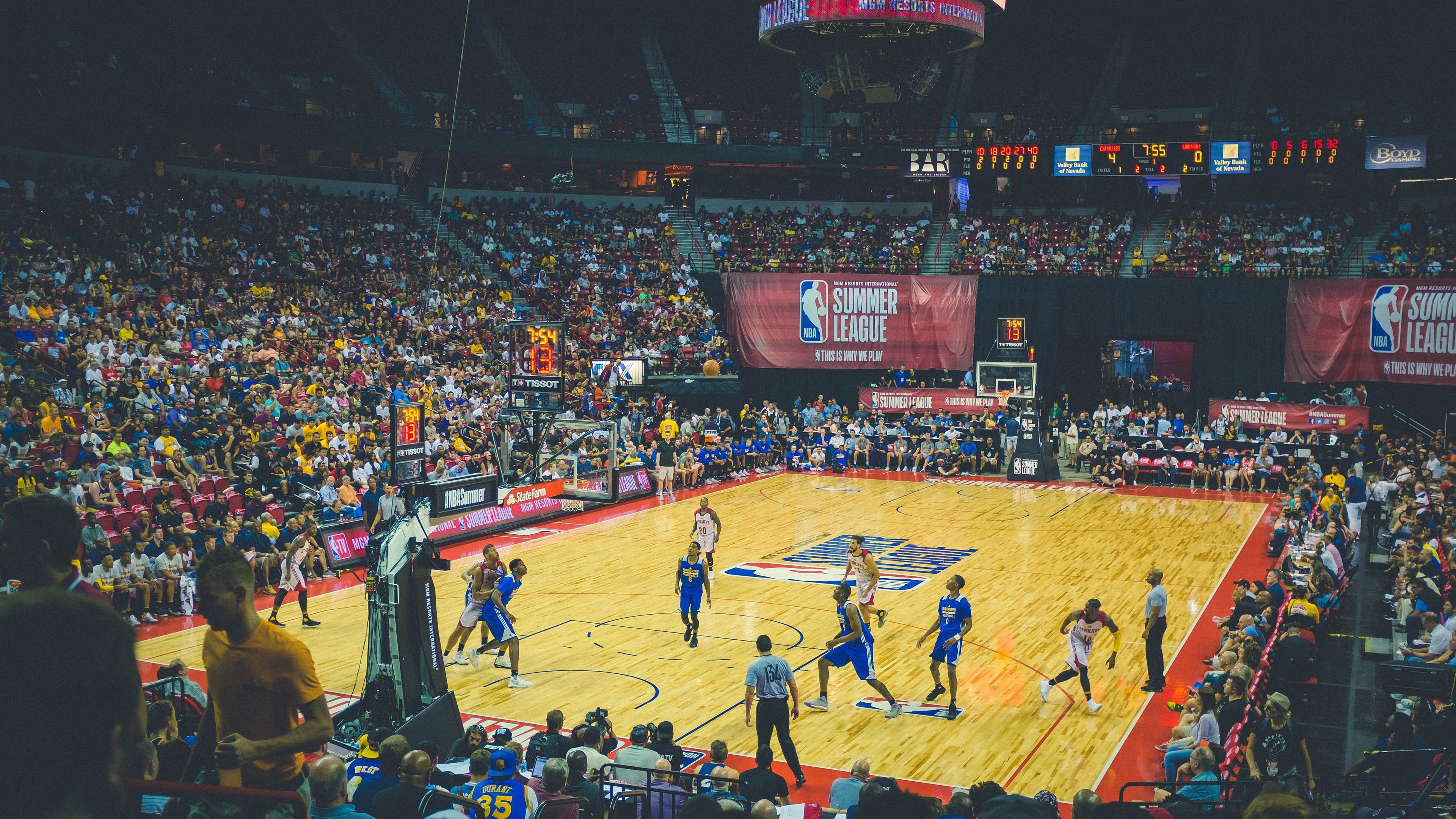 NBA比赛裁判判罚标准，nba官方nba裁判报告